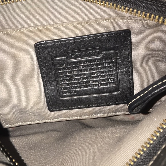 Coach black purse - Picture 3 of 5